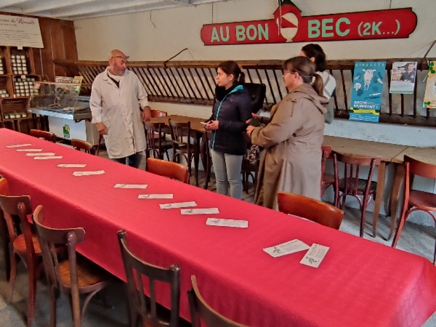 Foie gras workshop at the Rivault Farm