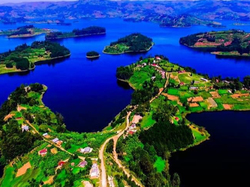 Lake Bunyonyi
